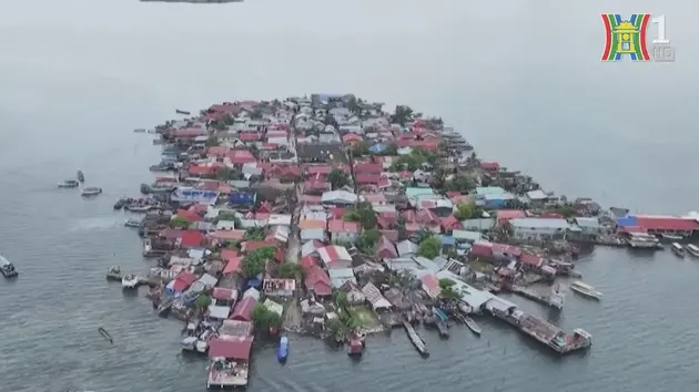 Người dân Panama rời khỏi hòn đảo bị nước nhấn chìm
