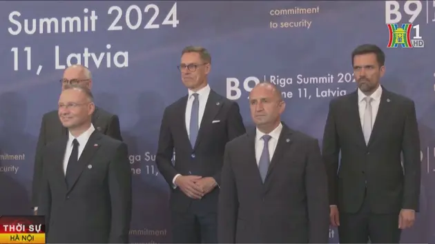 9 nước sườn Đông NATO nhóm họp tại Latvia
