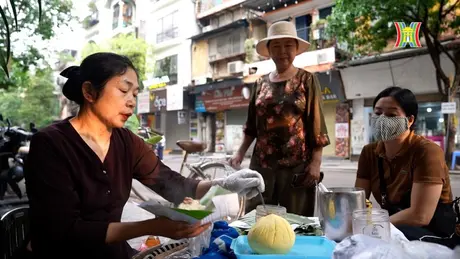 Nghệ nhân Hà Nội: Người lưu giữ hương vị xôi Hà thành
