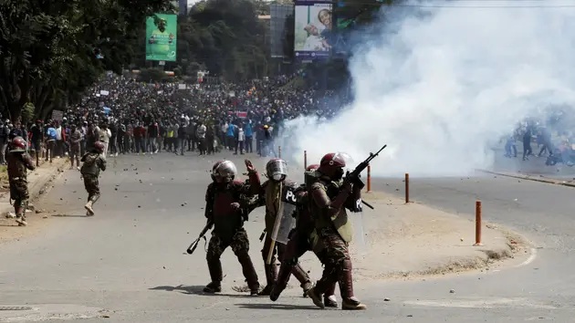 Biểu tình bạo loạn tại Kenya