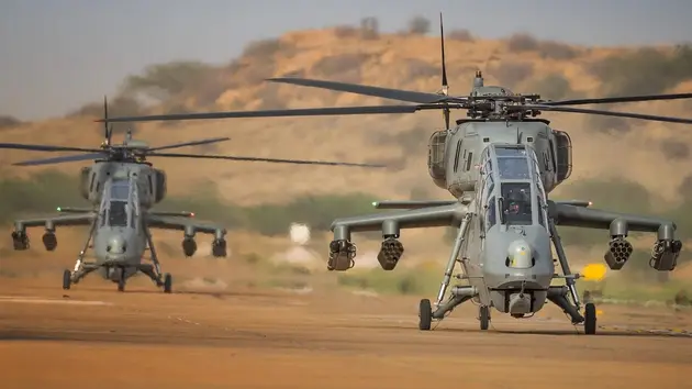 Ấn Độ chi lớn mua máy bay trực thăng nội địa