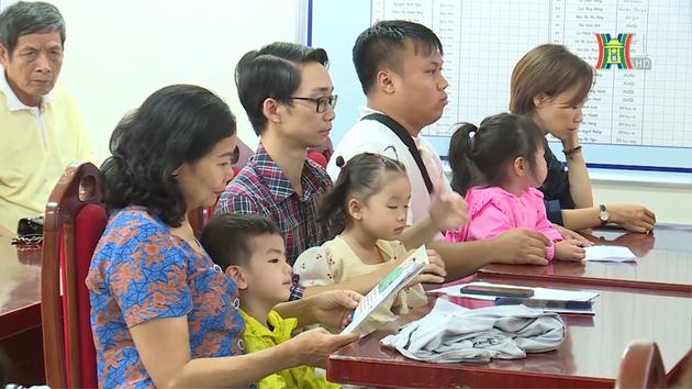 Quận Tây Hồ tổ chức khám, sàng lọc khiếm thính cho trẻ | Vì chất lượng dân số Thủ đô | 20/10/2023
