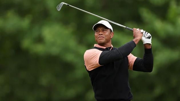 Tiger Woods tăng 430 bậc trên bảng xếp hạng golf thế giới