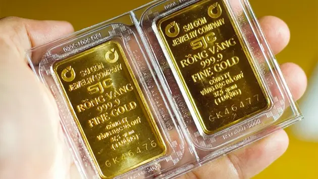 Vàng SJC vọt ngưỡng 90,5 triệu đồng, vàng nhẫn cũng tăng mạnh