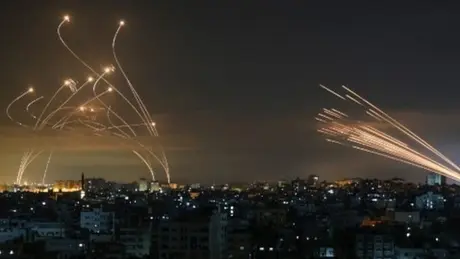 Hệ thống Vòm sắt Israel đánh chặn rocket phóng từ Gaza