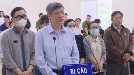 Cựu Bộ trưởng Nguyễn Thanh Long được giảm một năm tù