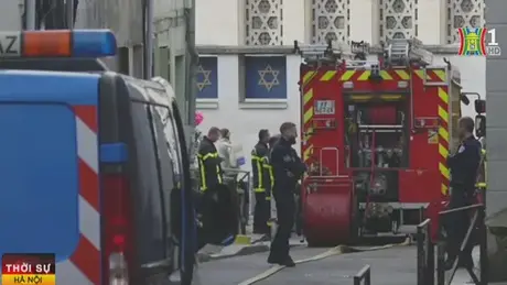 Cảnh sát Pháp bắn chết nghi phạm đốt nhà thờ Do Thái
