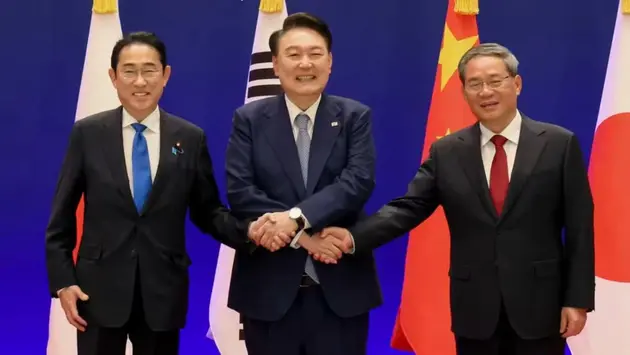 Các cường quốc Đông Bắc Á tìm cách hợp tác kinh tế