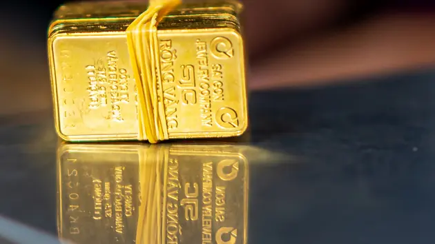 Hôm nay 5/6, giá vàng giảm mạnh về mốc 78,98 triệu đồng/lượng