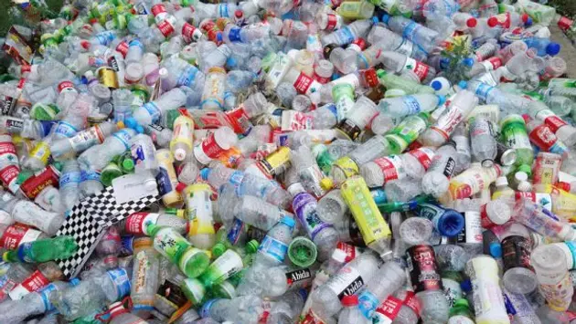 Hà Nội và TP.HCM thải 80 tấn rác nhựa mỗi ngày