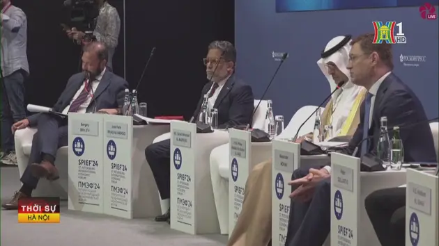 Saudi Arabia, OPEC thảo luận về thị trường dầu khí toàn cầu
