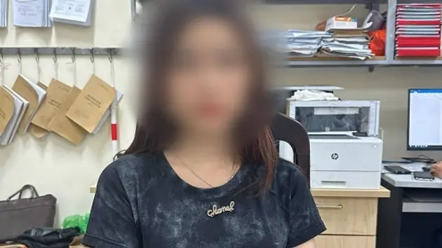 Bắt giữ 'tú bà' 21 tuổi môi giới mại dâm