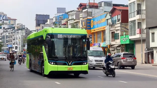 100% xe buýt tại Hà Nội sẽ sử dụng năng lượng xanh