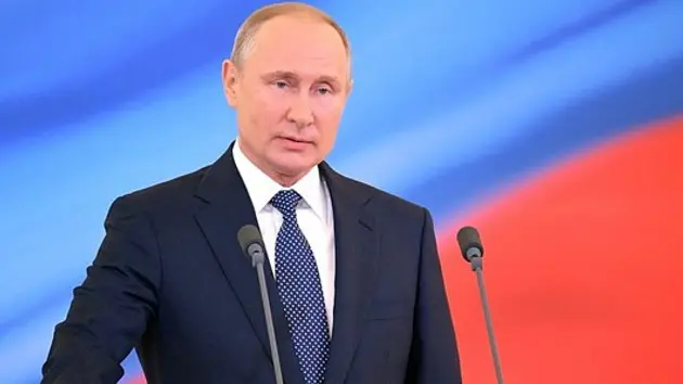 Tổng thống Putin chúc mừng nhân dân nhân Ngày Quốc khánh